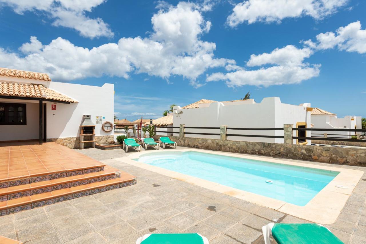 Homeforguest Villa Lobos Con Piscina Privada Caleta De Fuste Kültér fotó